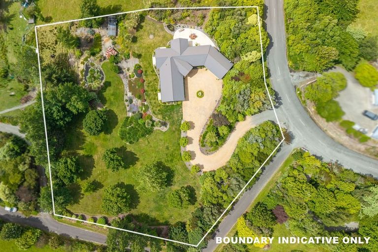 Photo of property in 96 Totara View Road, Wakefield, 7095