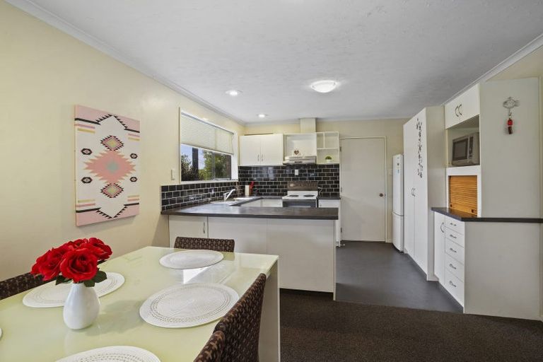 Photo of property in 81 Halberg Street, Dallington, Christchurch, 8061