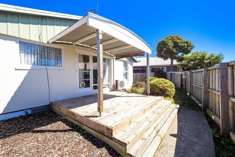 Photo of property in 10/72 Barton Street, Woolston, Christchurch, 8023