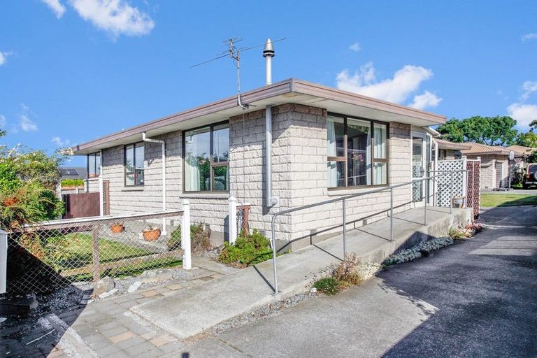 Photo of property in 1/26 Shands Road, Hornby, Christchurch, 8042