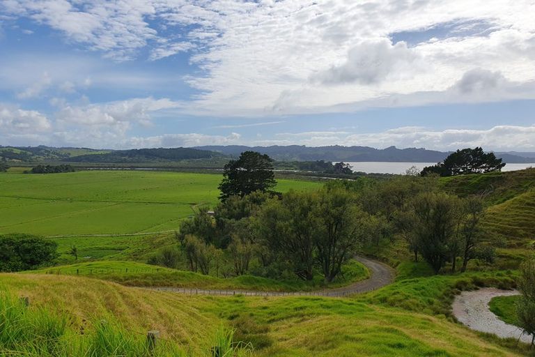 Photo of property in 625 Matawera Road, Panguru, 0492