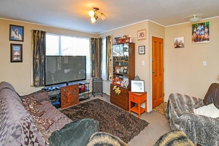 Photo of property in 9 Cathay Lane, Takanini, 2112