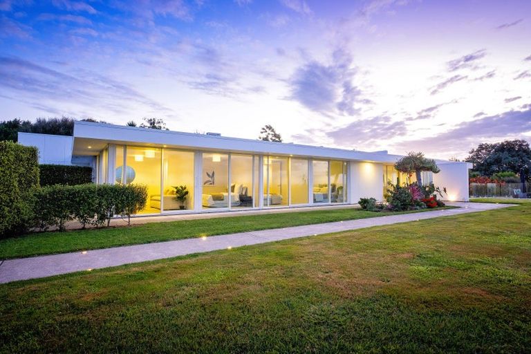 Photo of property in 55 Tuki Tuki Hills Road, Haumoana, 4180