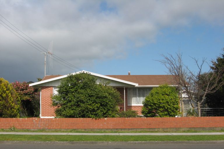 Photo of property in 24 Liverpool Street, Levin, 5510