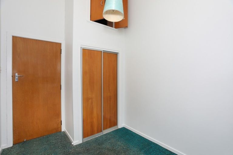 Photo of property in 11 Follett Street, Marton, 4710