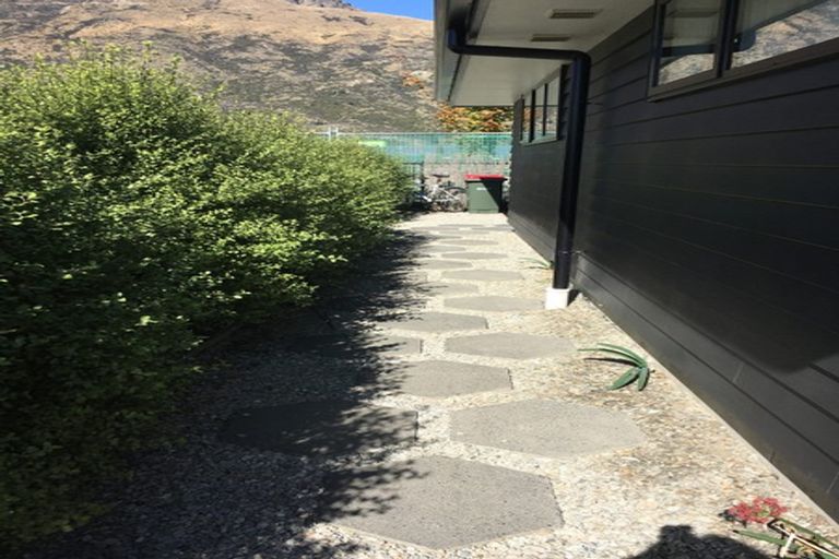 Photo of property in 12 Cheltenham Road, Lower Shotover, Queenstown, 9304