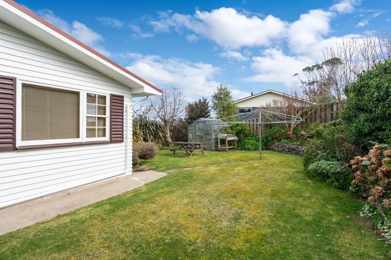 Photo of property in 69 Mckerrow Street, Shiel Hill, Dunedin, 9013