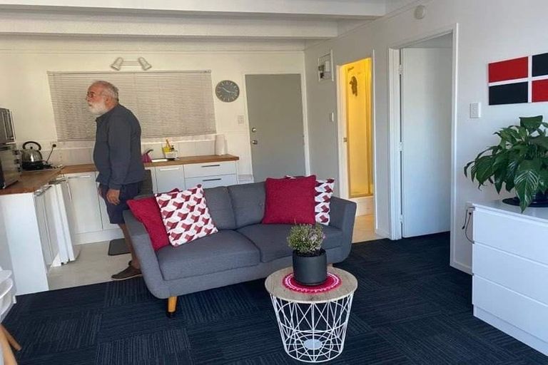 Photo of property in 280g Motutara Road, Muriwai, Waimauku, 0881