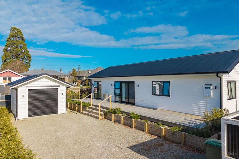 Photo of property in 11 Exeter Street, Waimate, 7924