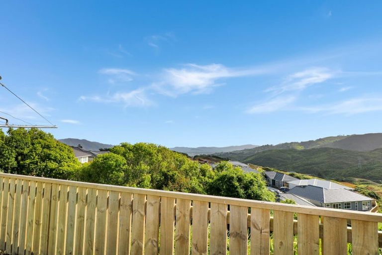 Photo of property in 13 Kaitangata Crescent, Kelson, Lower Hutt, 5010