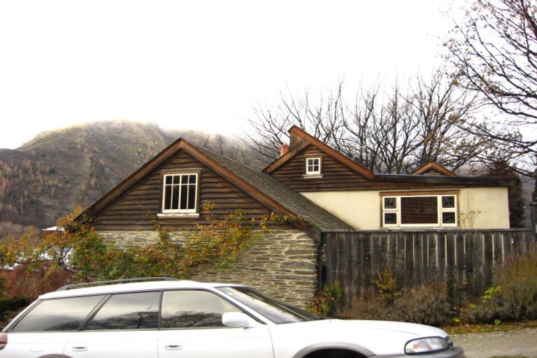Photo of property in 3 Berkshire Street, Arrowtown, 9302