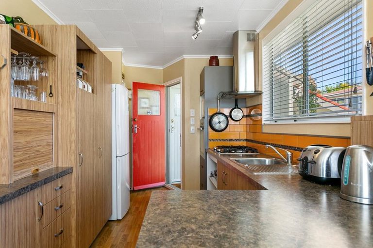 Photo of property in 66 Richmond Avenue, Richmond Heights, Taupo, 3330