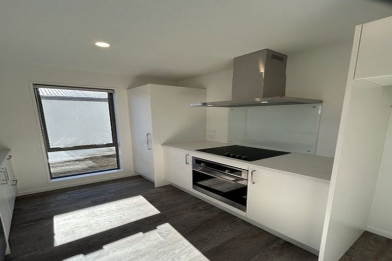 Photo of property in 8 Clontarf Lane, Belfast, Christchurch, 8051