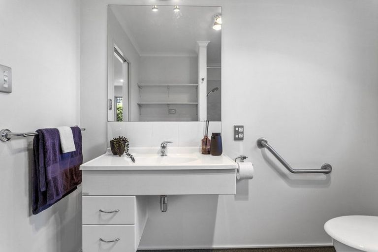 Photo of property in 3 Glenfield Crescent, Mairehau, Christchurch, 8052