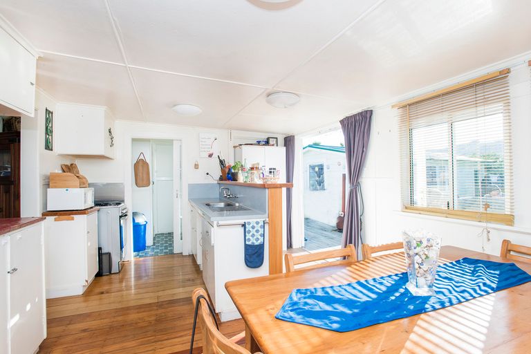 Photo of property in 163 Stout Street, Mangapapa, Gisborne, 4010