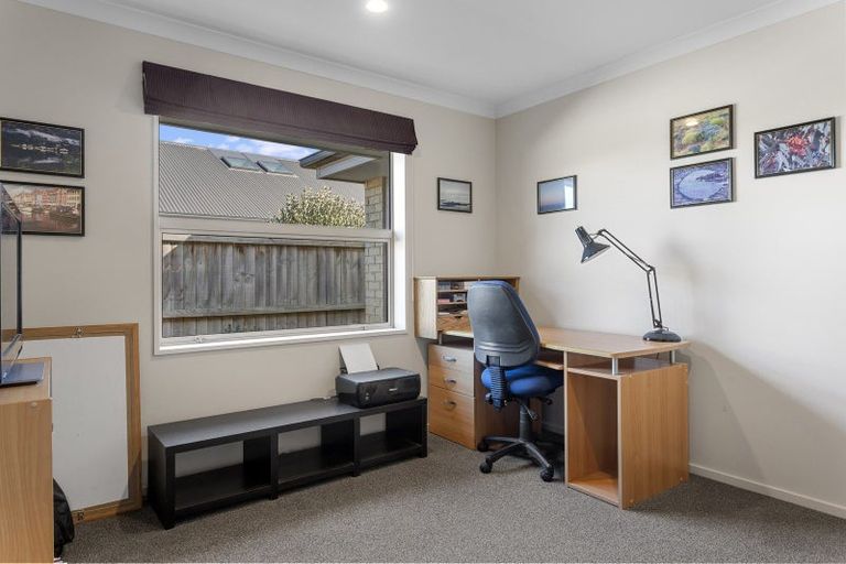 Photo of property in 22 Churchill Drive, Rangiora, 7400