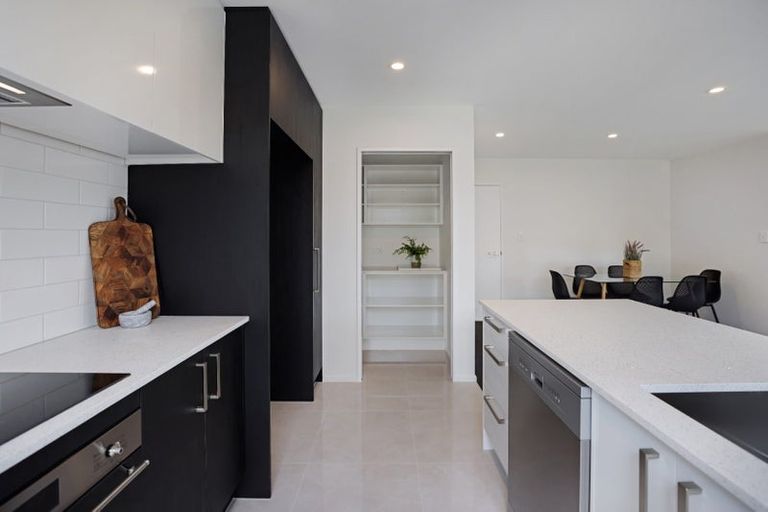 Photo of property in 33 Strowan Avenue, Elgin, Ashburton, 7700