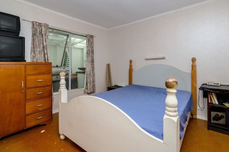 Photo of property in 5 Mangatoetoe Grove, Cape Palliser, Pirinoa, 5772