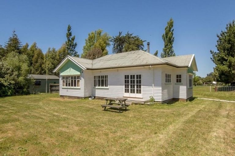 Photo of property in 1467 Main Road North, Waikuku, Rangiora, 7473