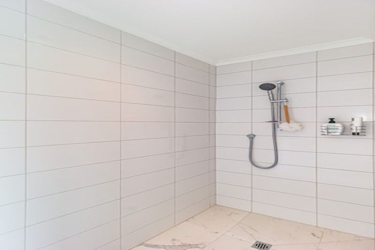 Photo of property in 2 Ivy Lane, Ohau, Levin, 5570