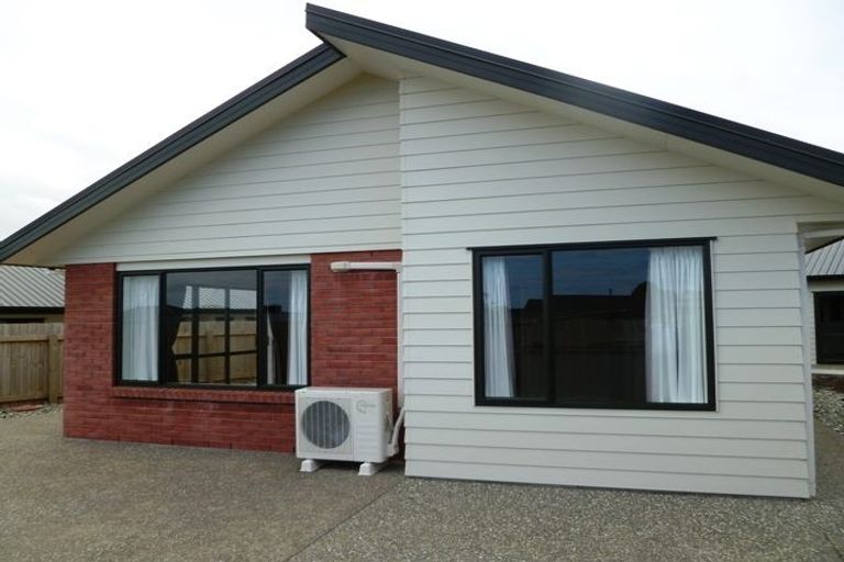 Photo of property in 29 Penrod Drive, Bell Block, New Plymouth, 4312