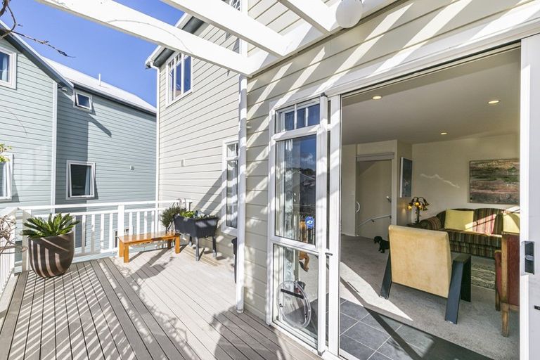 Photo of property in Colombo St Apartments, 13/10 Colombo Street, Newtown, Wellington, 6021