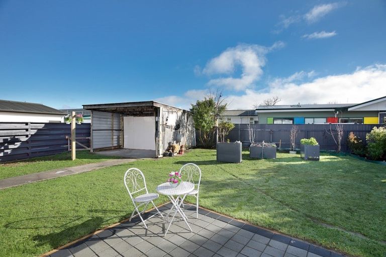 Photo of property in 53 Herbert Avenue, Cloverlea, Palmerston North, 4412