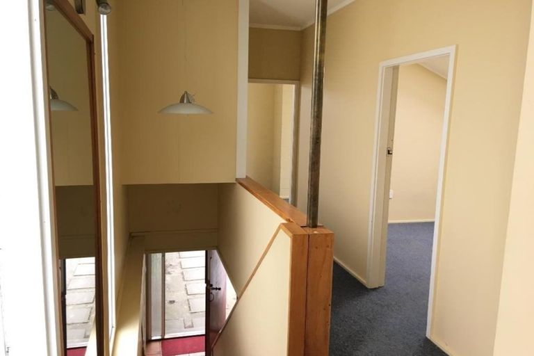 Photo of property in 2/4 Maidstone Road, Ilam, Christchurch, 8041