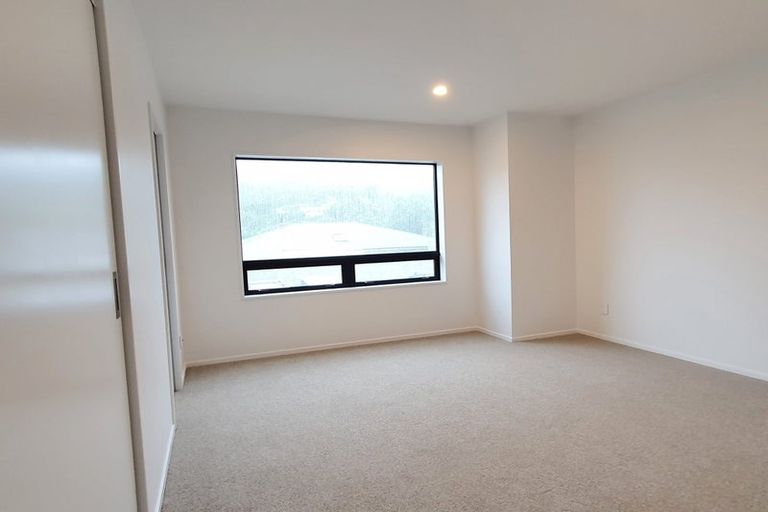 Photo of property in 13 Fancourt Street, Karori, Wellington, 6012