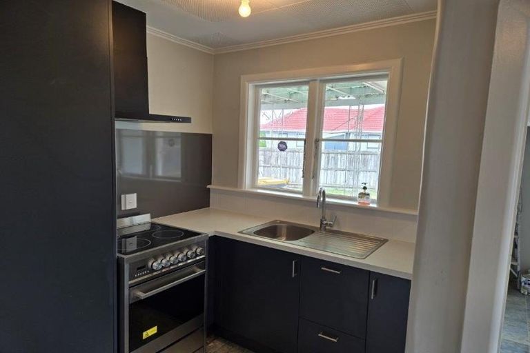 Photo of property in 1/84 Amyes Road, Hornby, Christchurch, 8042