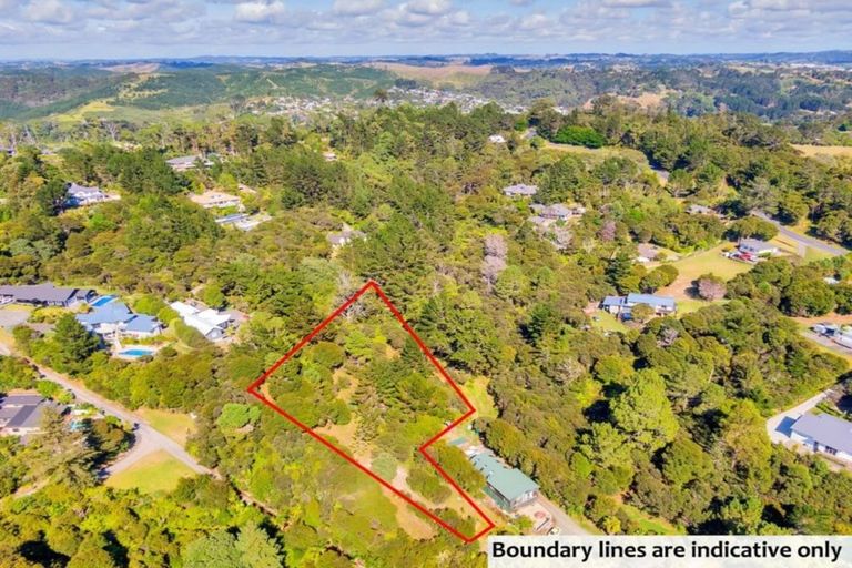 Photo of property in 52 Scott Road, Stanmore Bay, Whangaparaoa, 0932