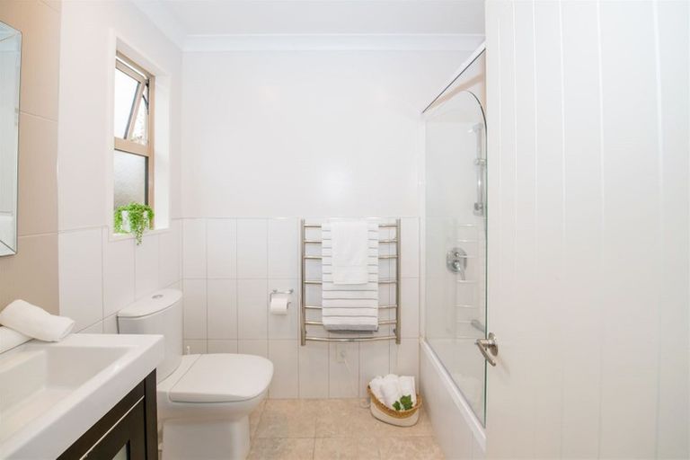 Photo of property in 98 Elizabeth Street, Riccarton, Christchurch, 8041