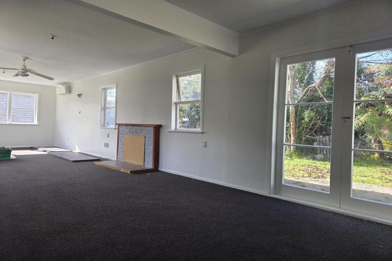 Photo of property in 24 Fairview Road, Western Heights, Rotorua, 3015