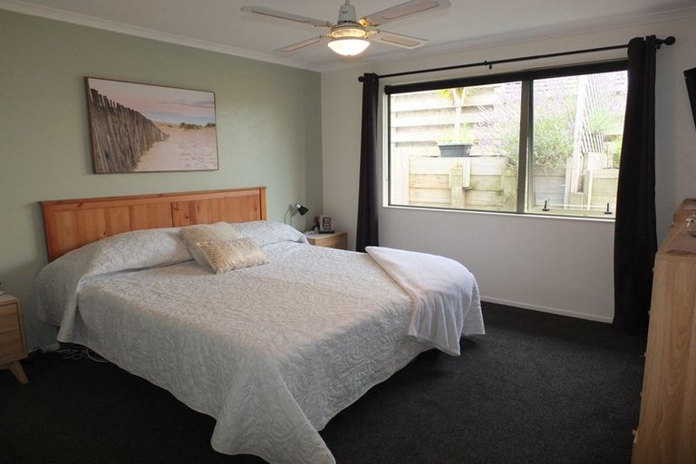 Photo of property in 10 Seabury Avenue, Foxton Beach, Foxton, 4815