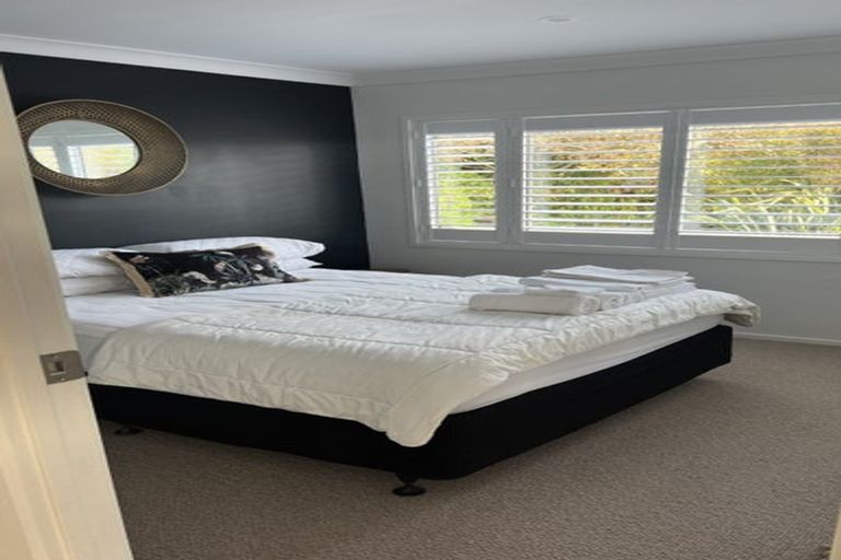 Photo of property in 3/3 Marama Street, Castor Bay, Auckland, 0620