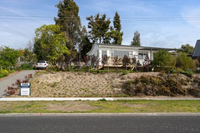 Photo of property in 49 Matuku Street, Two Mile Bay, Taupo, 3330