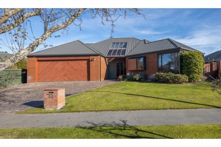 Photo of property in 22 Berkshire Drive, Avonhead, Christchurch, 8042