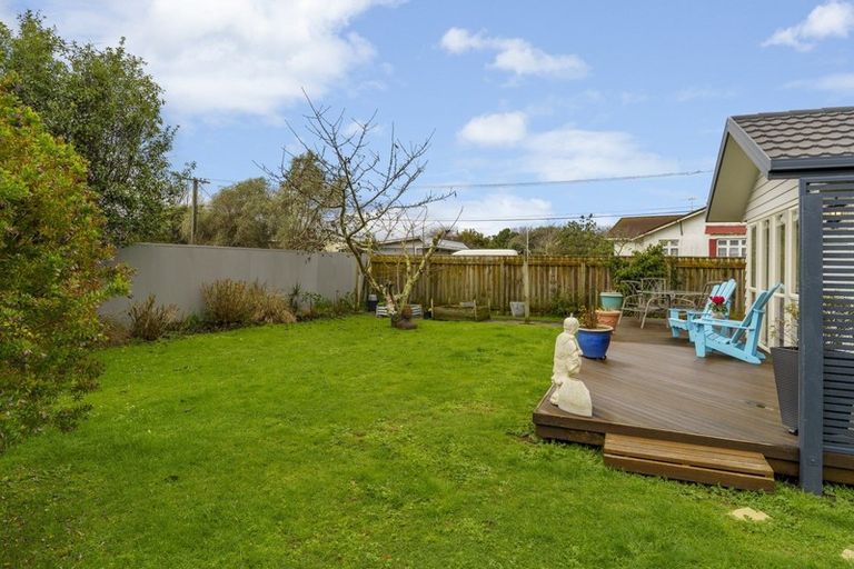 Photo of property in 24 Waerenga Road, Otaki, 5512