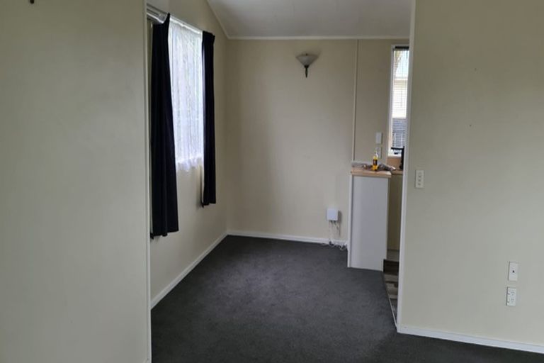 Photo of property in 15 Dalwood Grove, Highbury, Palmerston North, 4412