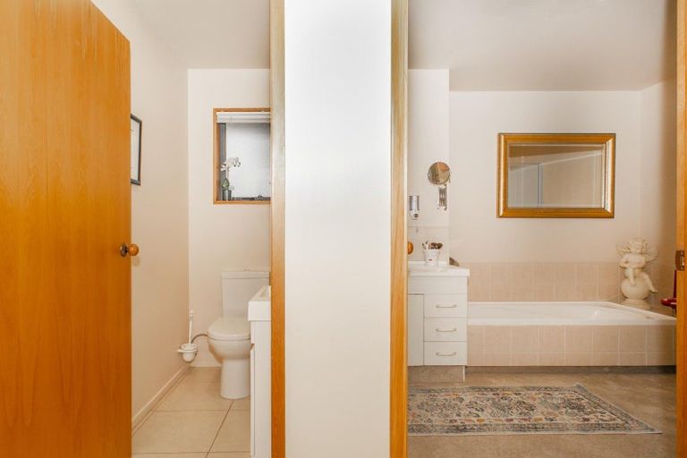 Photo of property in 21 Mona Square, Ashburton, 7700