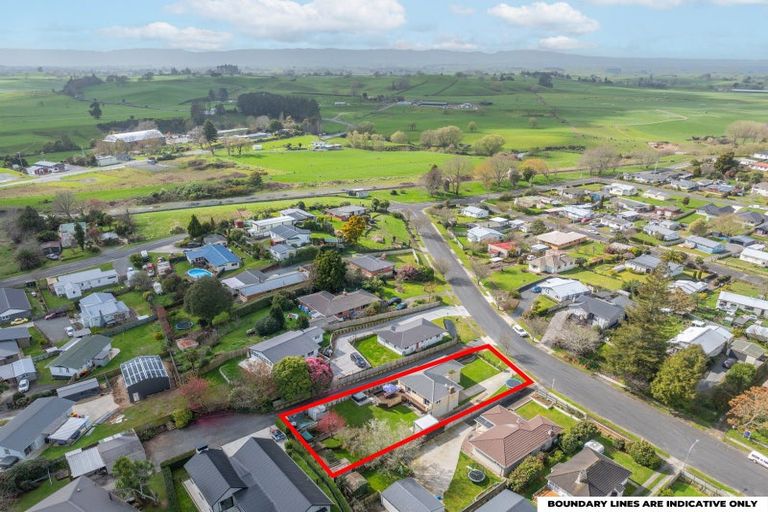 Photo of property in 28 Station Street, Tirau, 3410