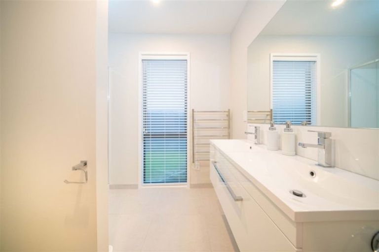 Photo of property in 58 Shadbolt Lane, Rolleston, 7614