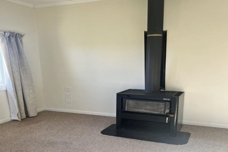 Photo of property in 19 Nash Parade, Foxton Beach, Foxton, 4815