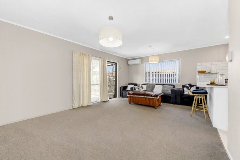 Photo of property in 36a Alma Crescent, Papakura, 2110