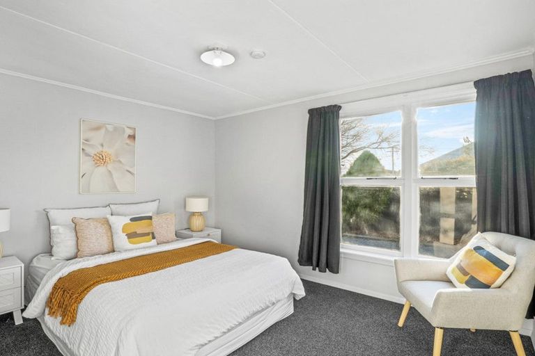 Photo of property in 3 Cheriton Street, Aranui, Christchurch, 8061