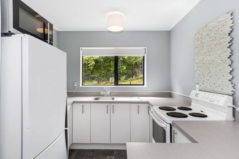 Photo of property in 8 Farrow Way, Welcome Bay, Tauranga, 3112