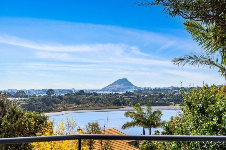 Photo of property in 35 Victory Street, Welcome Bay, Tauranga, 3112