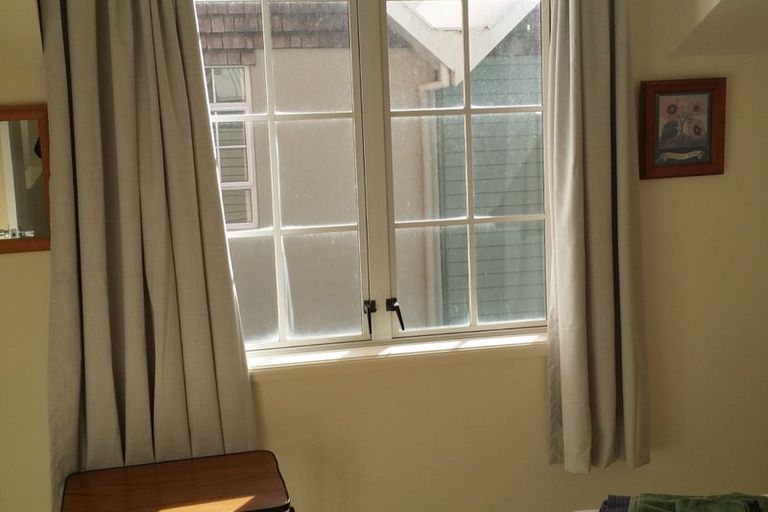 Photo of property in 66 Pipitea Street, Thorndon, Wellington, 6011