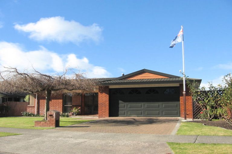 Photo of property in 2/11 Birdwood Street, Taradale, Napier, 4112