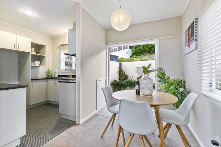 Photo of property in 5 Elgin Way, Khandallah, Wellington, 6035